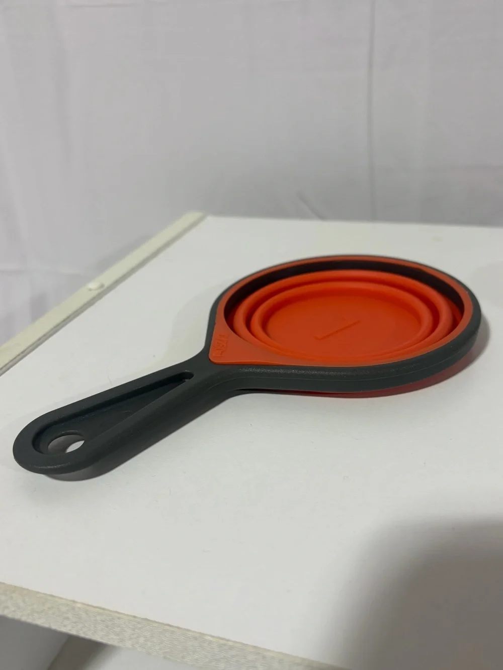 4 Piece Set of Collapsable Measuring Cups